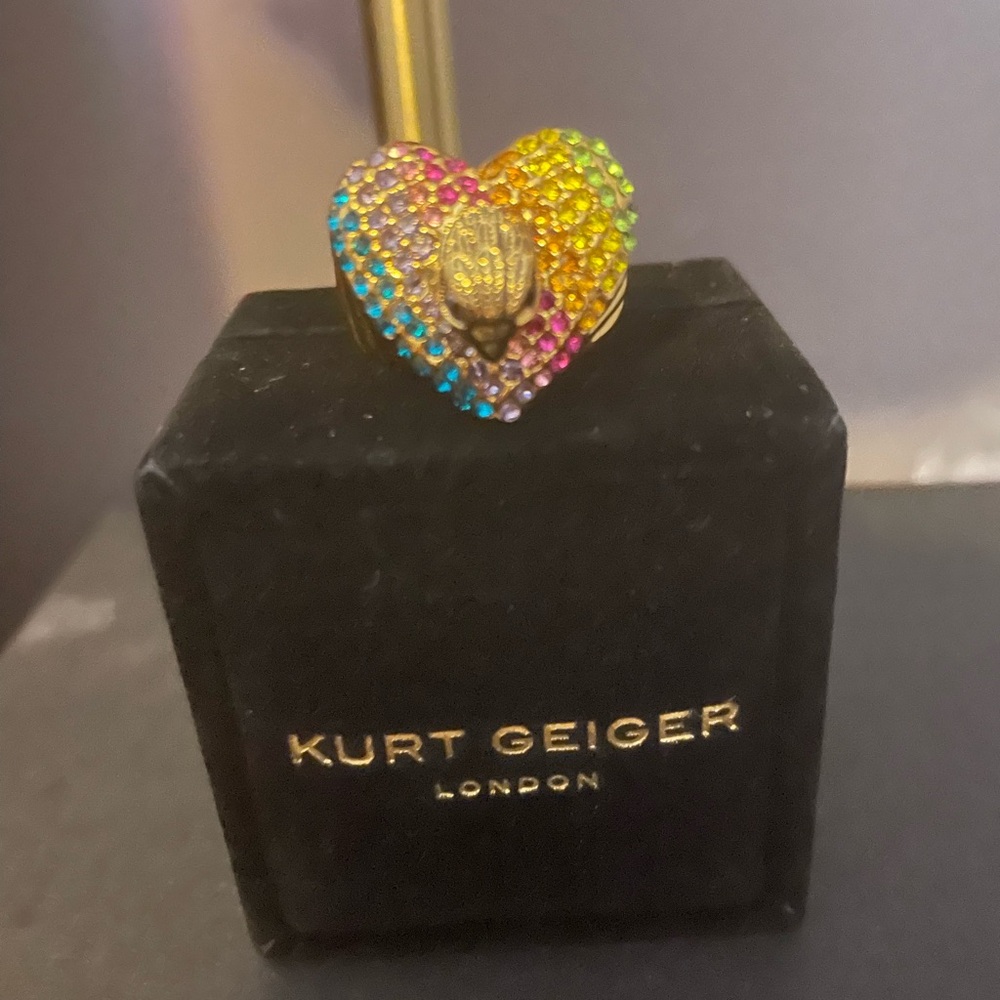 Kurt Geiger size 7 ring for sale ❤️